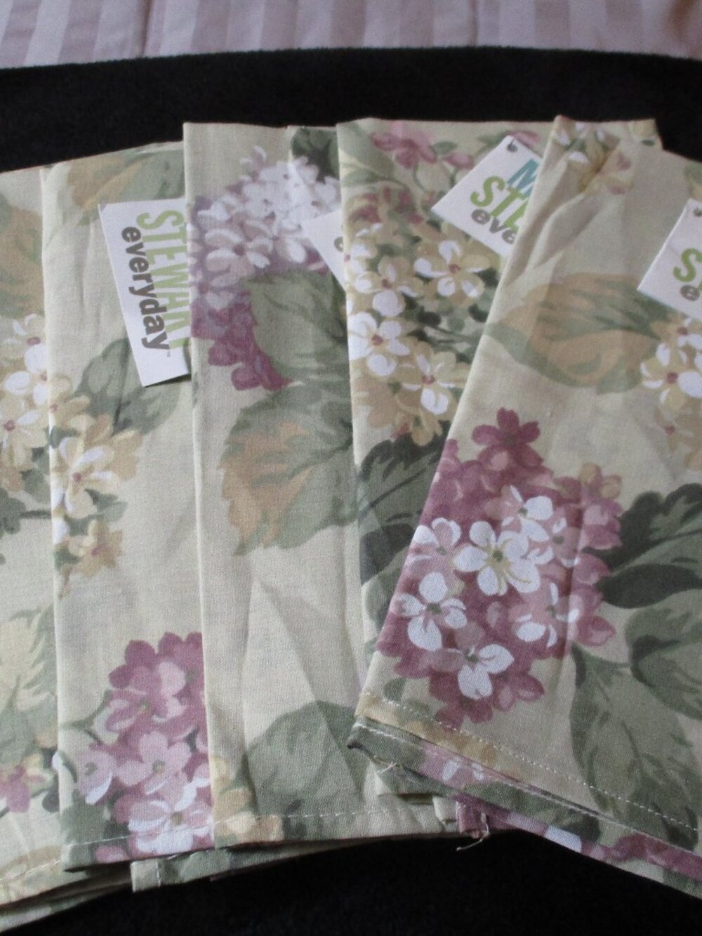 Set of Six Martha Stewart Cloth Napkins Hydrangea NWT